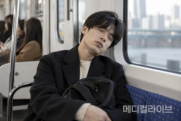 기면증 1형 치료 달라지나…‘잠을 깨우는 약’ 넘어 오렉신 신호 직접 겨냥